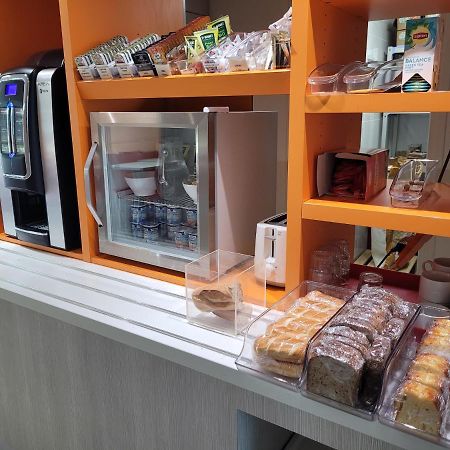 阿让普瑞米尔经典酒店 外观 照片