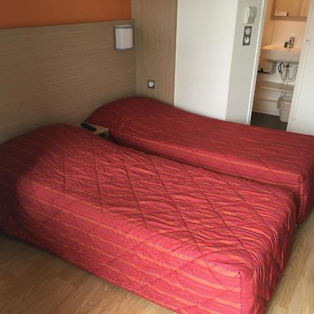 阿让普瑞米尔经典酒店 外观 照片